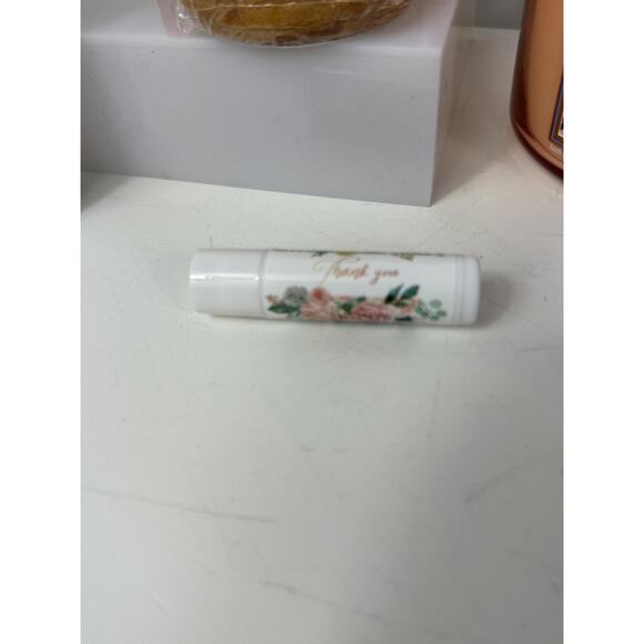 Makeup and Skincare Lot #75 - Picture 4 of 6